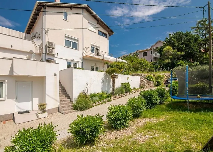 Διαμέρισμα M *