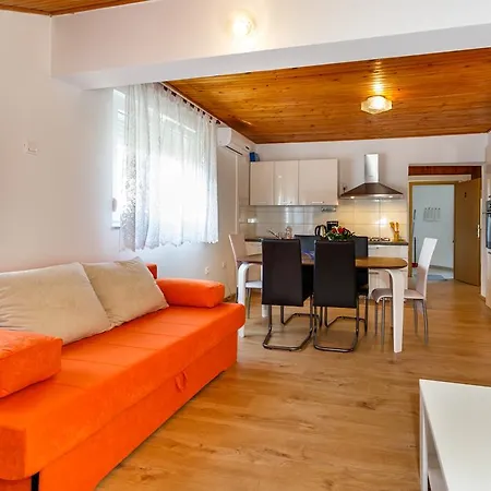 Apartment M Baska (Krk)