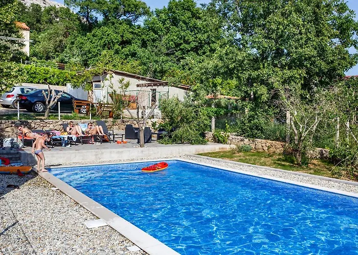M * Baška