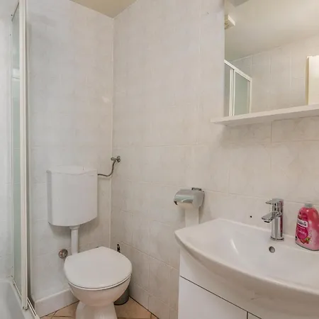 M Apartment